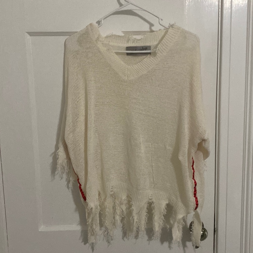 The Nu Vintage cream short sleeved sweater
